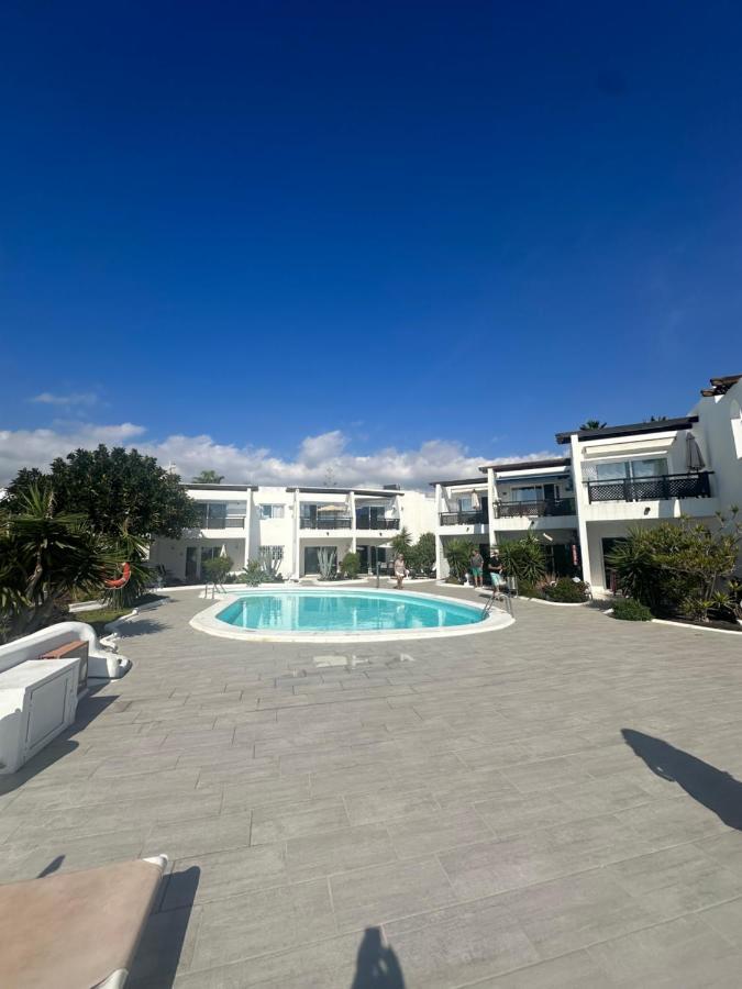 Sea View With Direct Access To Boulevard Appartement